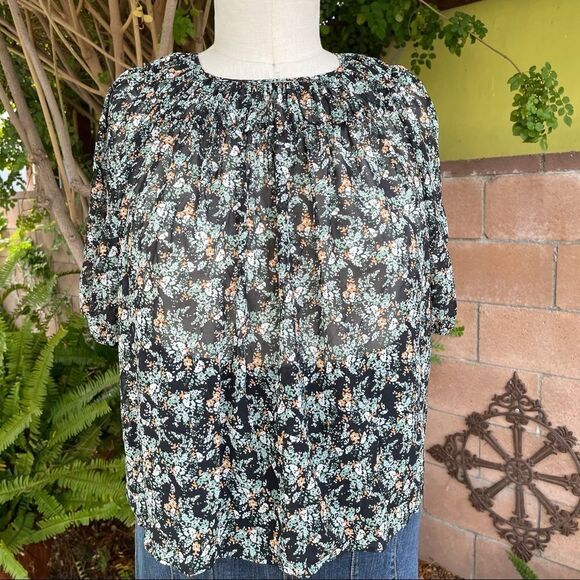 BANANA Rep. Floral Ruched Neck Sheer Blouse Large - Picture 1 of 8